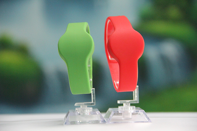 ic腕带儿童生涯用品越来越多，，，，，你都相识了吗？？？