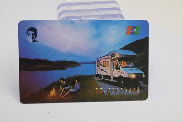 水晶滴胶卡的4大优点？？？？