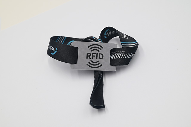 钥匙扣卡是什么材质？？？？——钥匙扣卡制作