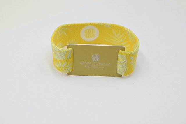 条码卡和磁条卡的功效以及它们有什么区别？？？？？？