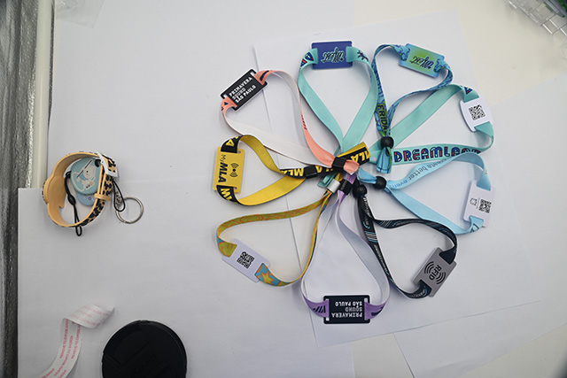 想要制作智能卡，，，，，，，至少要相识一下智能卡的分类