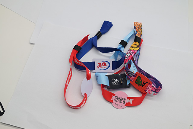 磁条腕带－彩色磁条腕带－LETOU乐投智能腕带磁条腕带直销厂家